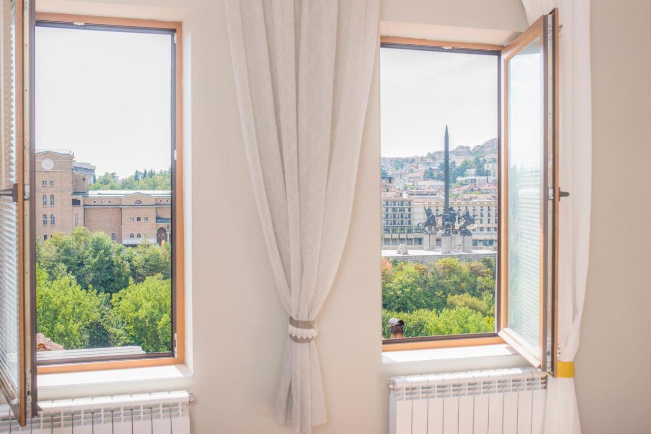 The Sunny Guest House Of Veliko Tarnovo-Amazing View, Top Location ภายนอก รูปภาพ